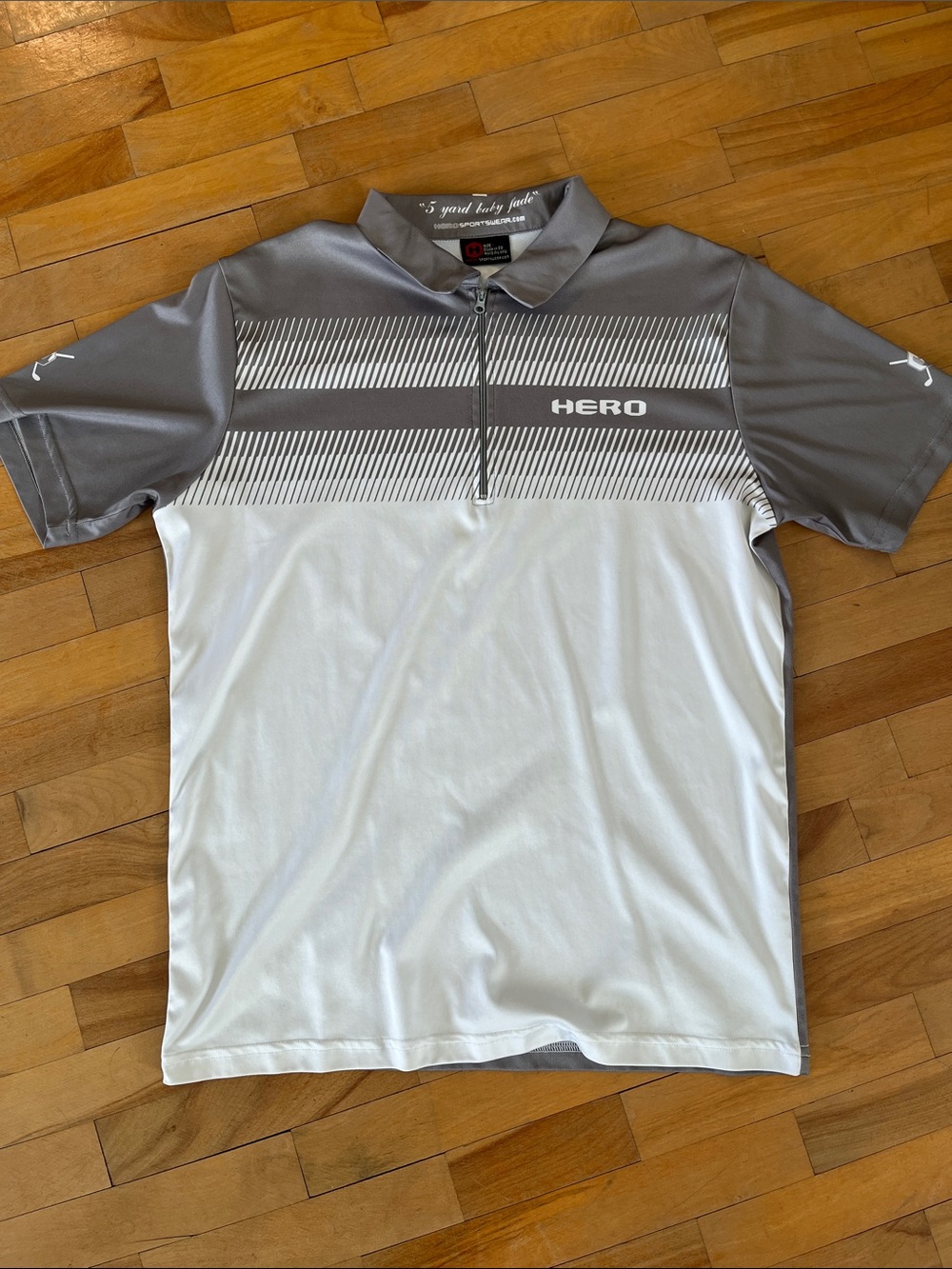 Men’s Short Sleeve Golf Polo in Gray and White